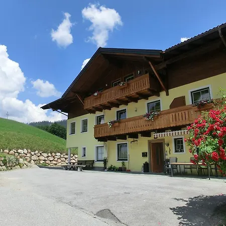 Hinteregghof Farm stay *