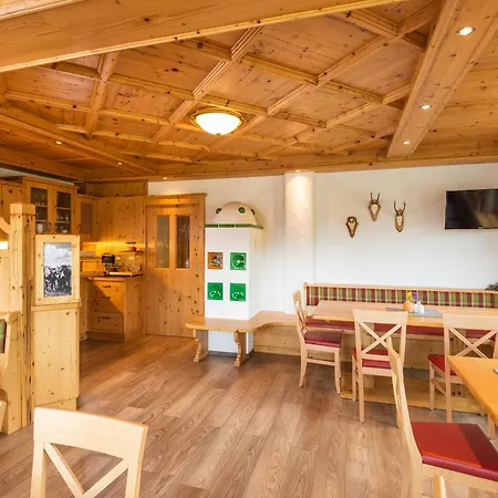 Hinteregghof * Forstau (Salzburg)