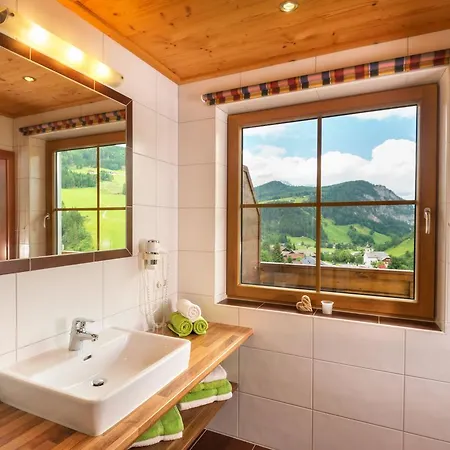 Farm stay Hinteregghof